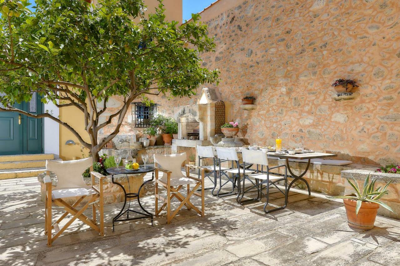 Castello Villa Daphnes - Private Pool & Whirlpool Dhafnes المظهر الخارجي الصورة